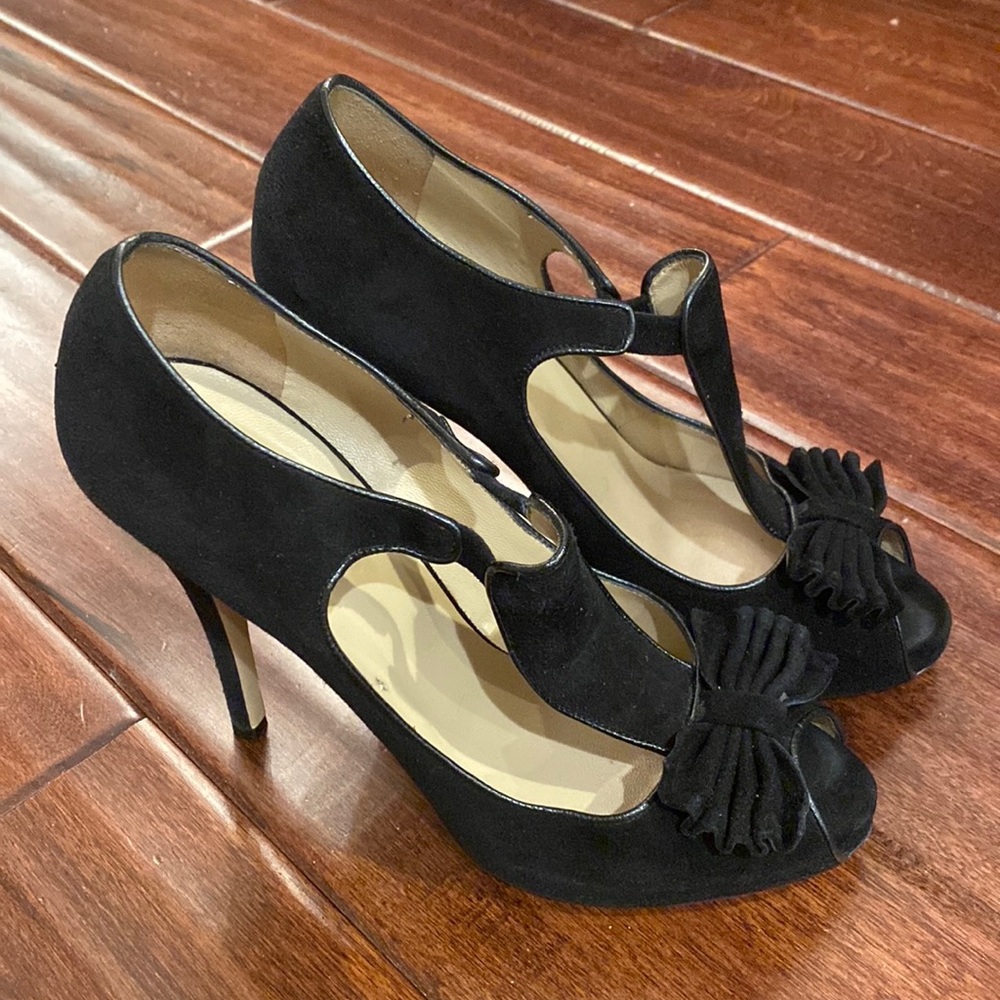 Valentino Garavani T-Strap Bow Pump